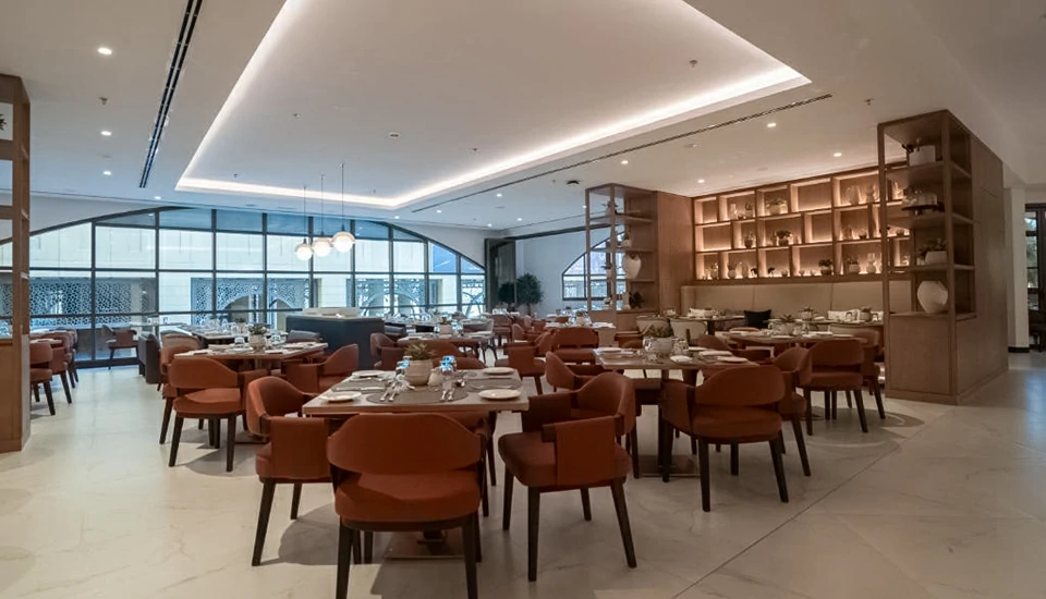 هتل امواج روتانا جمیرا بیچ دبی